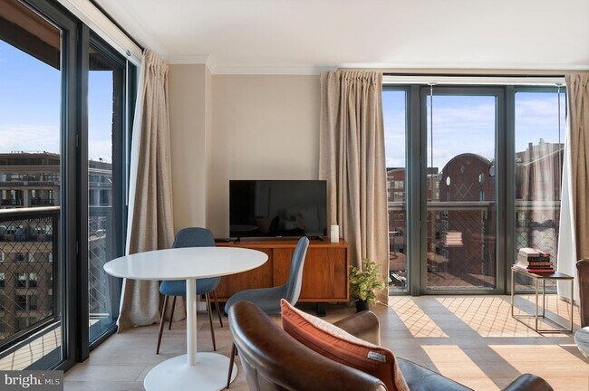 Photo - 631 D St NW Unit 1133