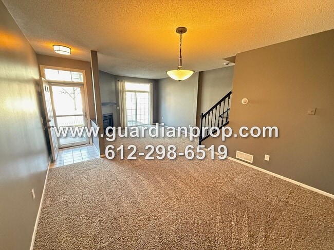 Photo - Woodbury Townhouse Available Now, Open Flo...