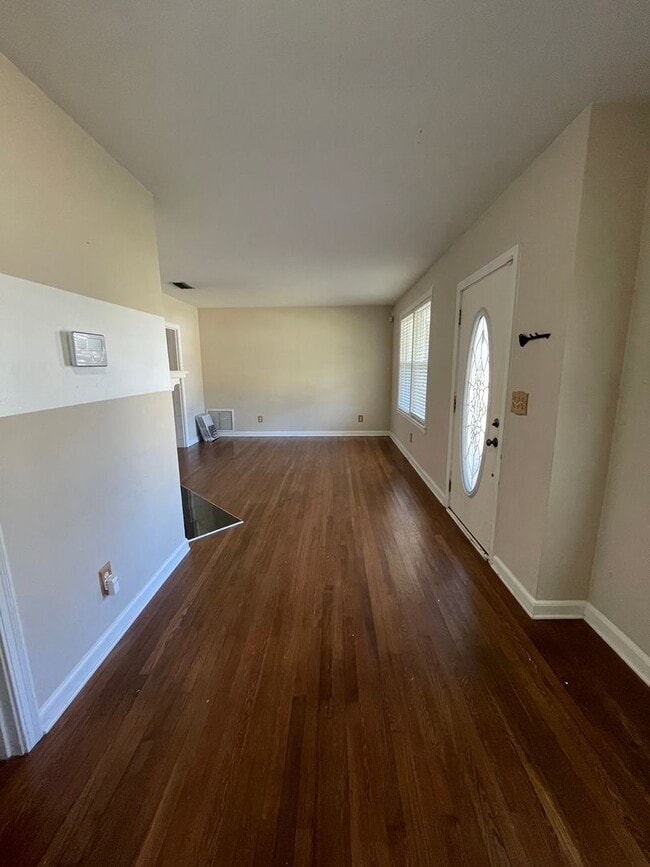 Photo - 1240 Glen Laura Rd