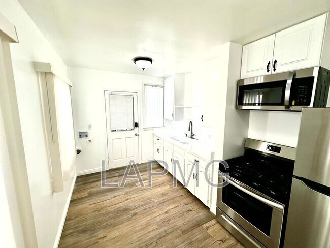 4080-4084 Leimert Blvd - 4080-4084 Leimert Blvd Condo Unit 4084