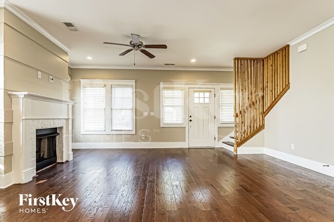 Photo - 3253 Sawyer Dr