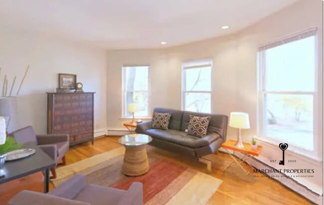 Photo - 1000 Memorial Dr