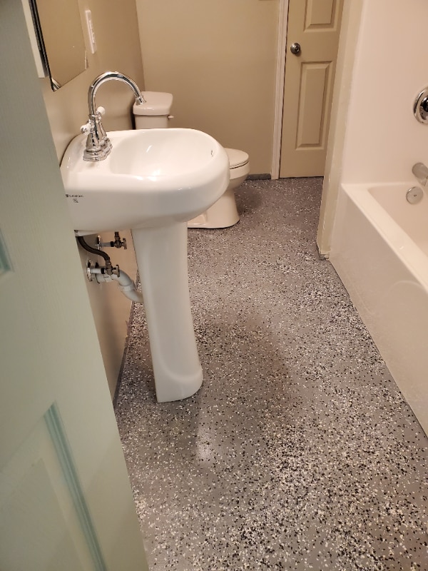 Photo - 770 Riverland Rd SE Unit B