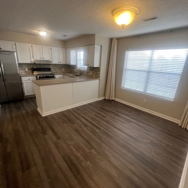 Photo - 3007 Mulberry Ln