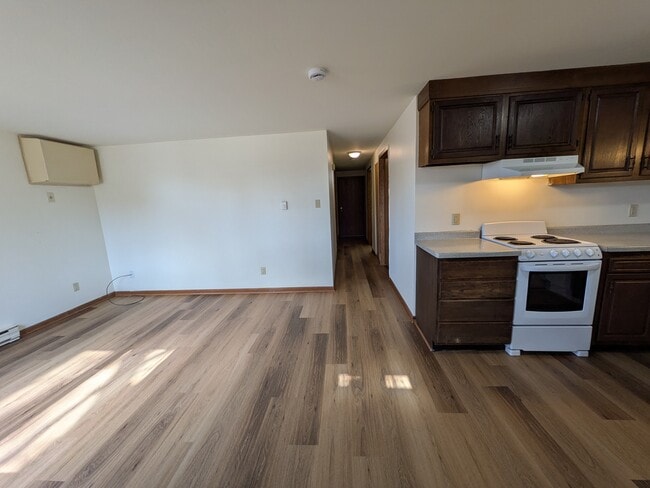 2 Bedroom | 1 Bathroom - Freedom Park