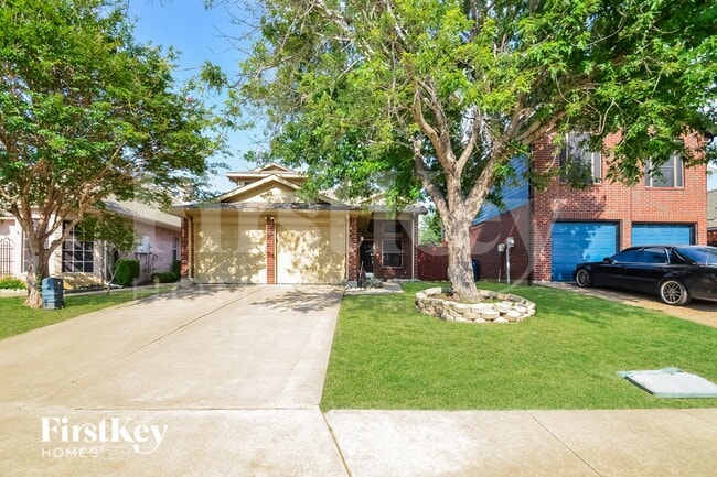 Building Photo - 2013 Raven Ln