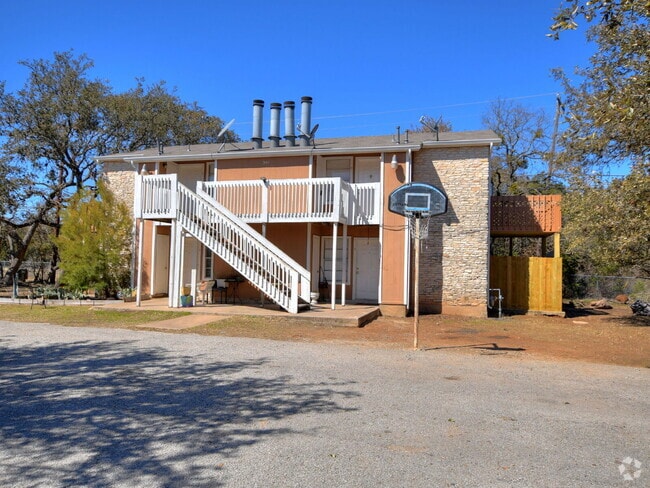 Building Photo - "Cozy Living at 301 Algerita: Charming 2-B... Unit B Rental