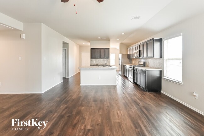 Photo - 14005 Lake Cres Dr