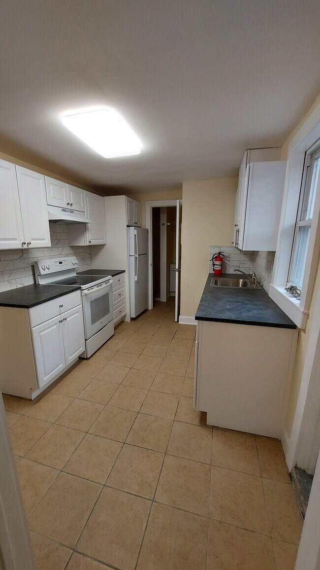 Carriage Apartments Unit 9 Condo for Rent in Phillipsburg, NJ