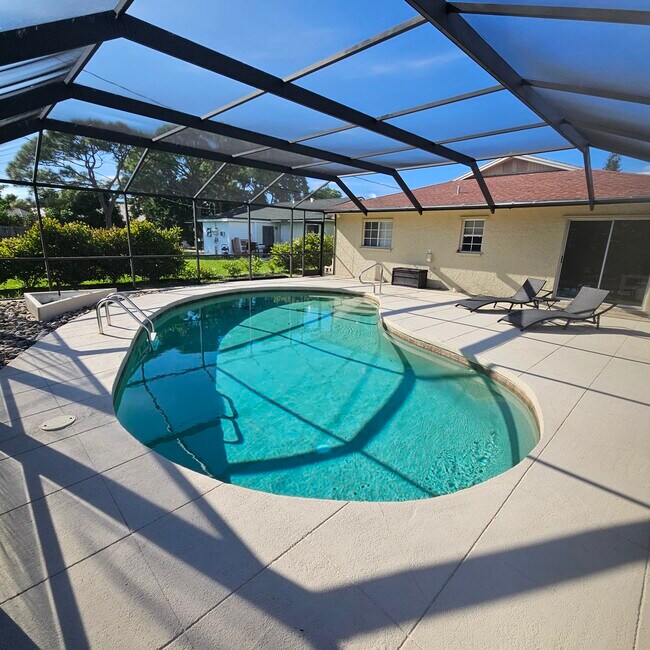 Photo - 652 102nd Ave N