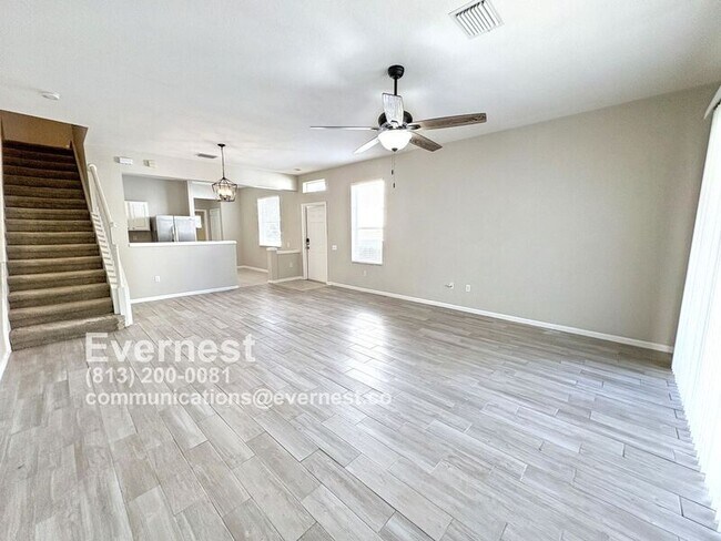 Photo - 26541 Castleview Way