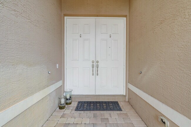 Photo - 8676 Breezy Hill Dr