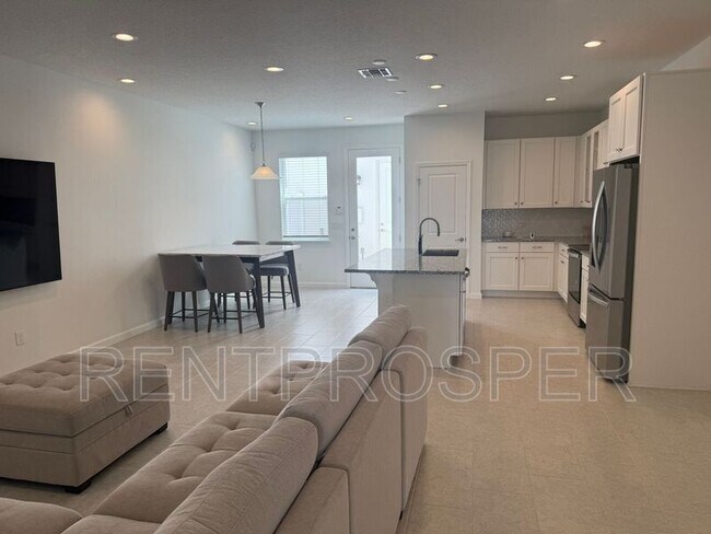 Photo - 13925 Easdale Aly