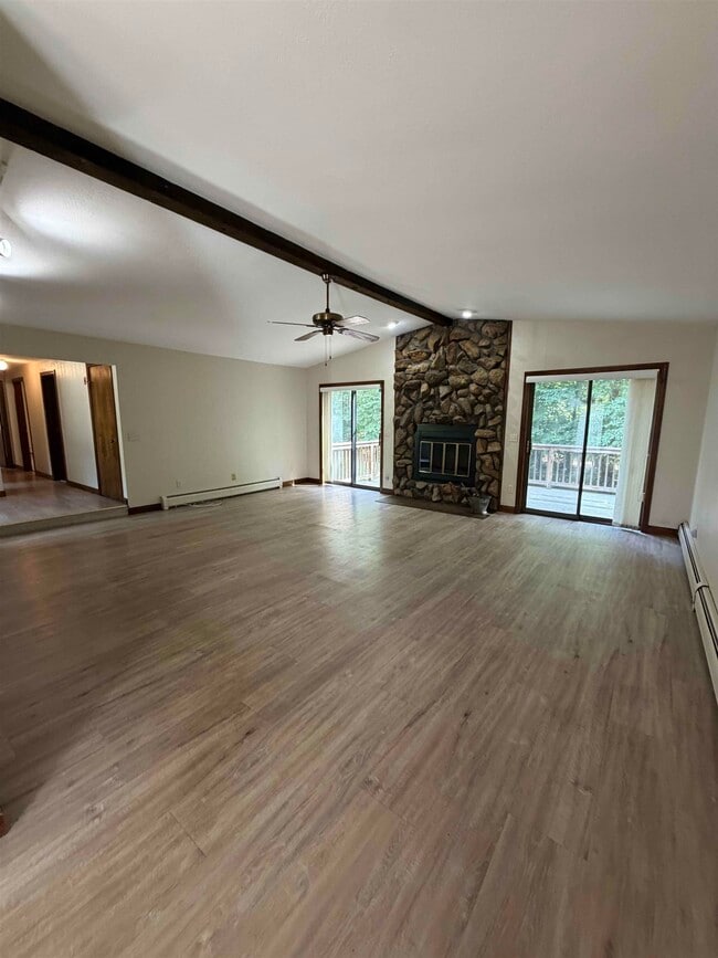 22 Cunningham Dr