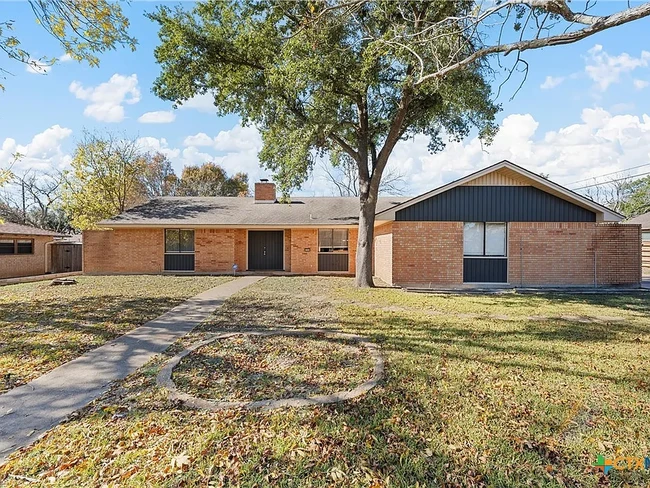 Building Photo - 4506 Walnut Rd Rental