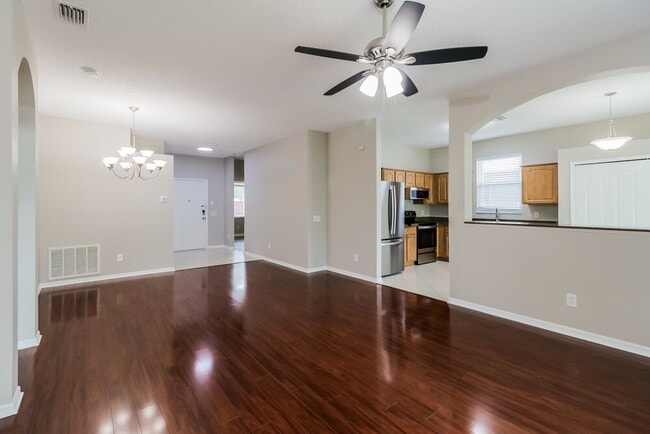 Photo - 10324 Goldenbrook Way