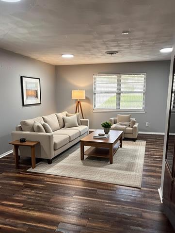 Photo - 10546 Mapleridge Dr