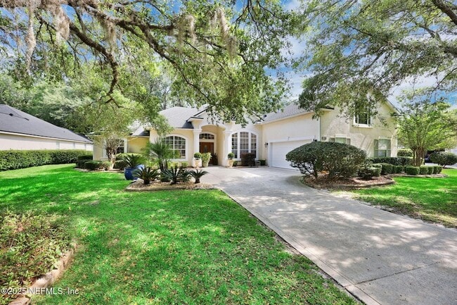 Photo - 526 Oakmont Dr