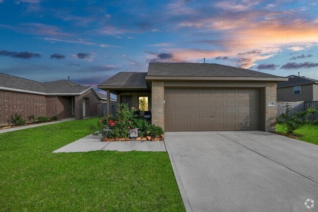 Building Photo - 7319 Clover Chase Dr Rental