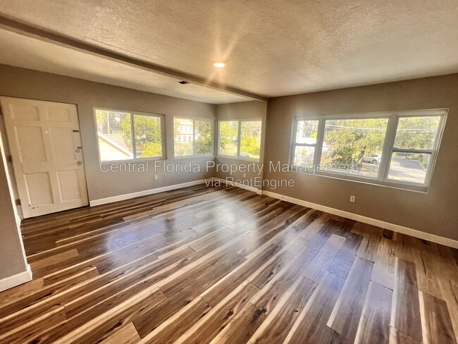1110 Poinsettia Ave Unidad B