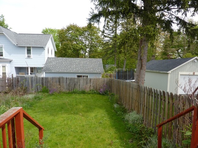 Photo - 241 W Jackson St