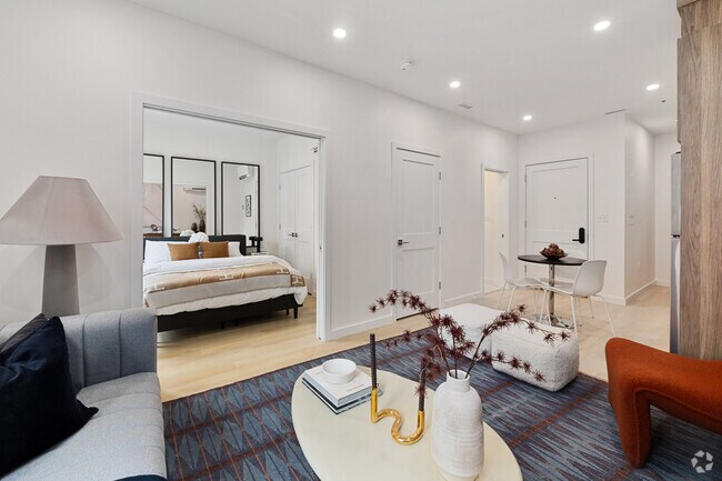 The Oxford Lynn - Model A06 Living Room & Bedroom