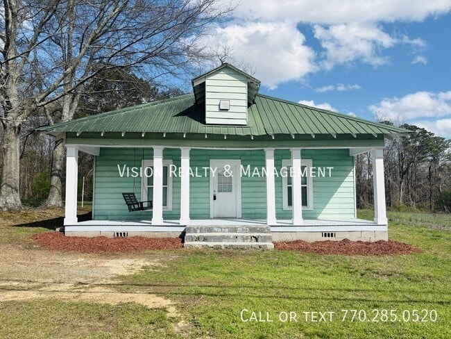 Building Photo - 240 Clem Lowell Rd