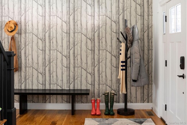 Photo - 46 Will Tremper Dr