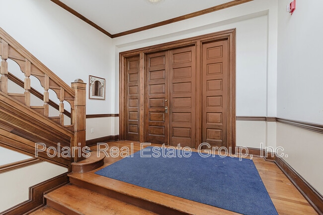 Photo - 101 E 14th St