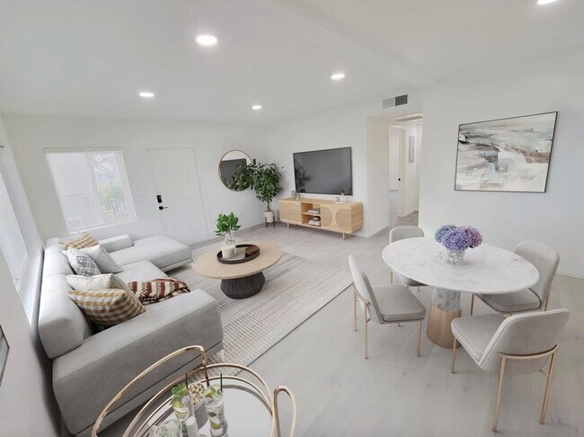 Photo - 2224 Delaware Ave Unit B