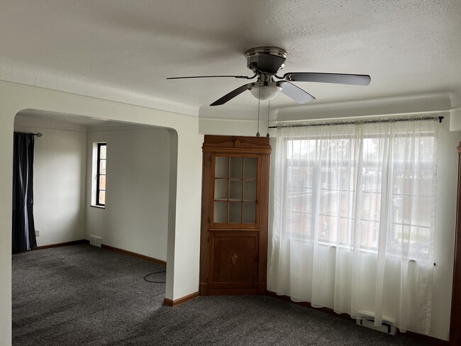 custom built in corner units