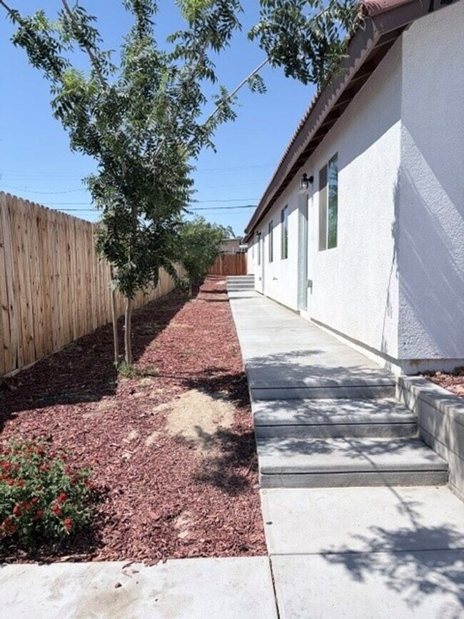 1222 Jeffrey St Unidad C