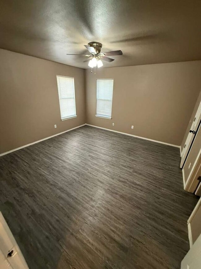 Photo - $0 First Month's Rent / $0 Deposit at Move-in