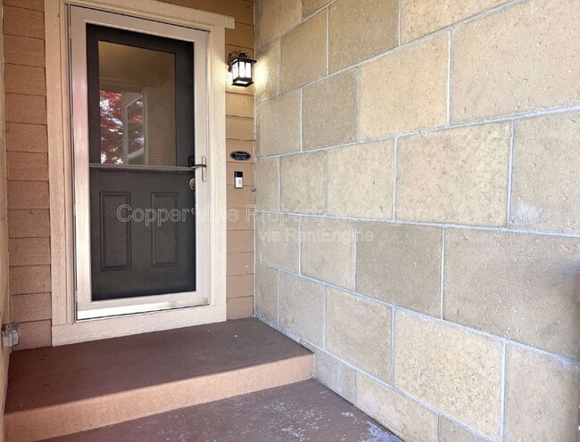 Photo - 900 Treece St