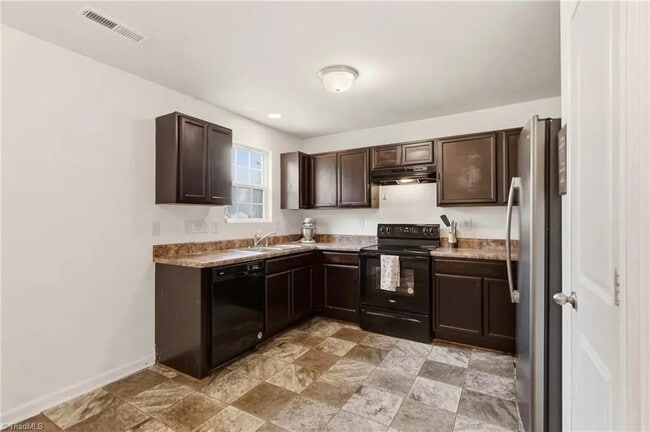 Photo - Room in House on Ransom Trace Ct