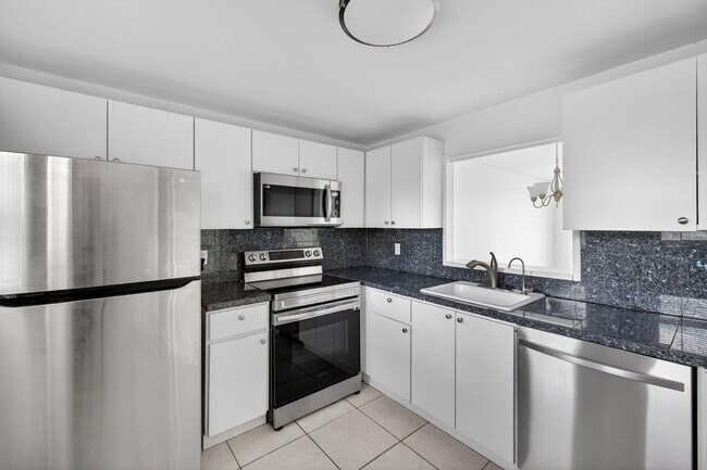 Photo - 3550 NE 169th St Unit 309