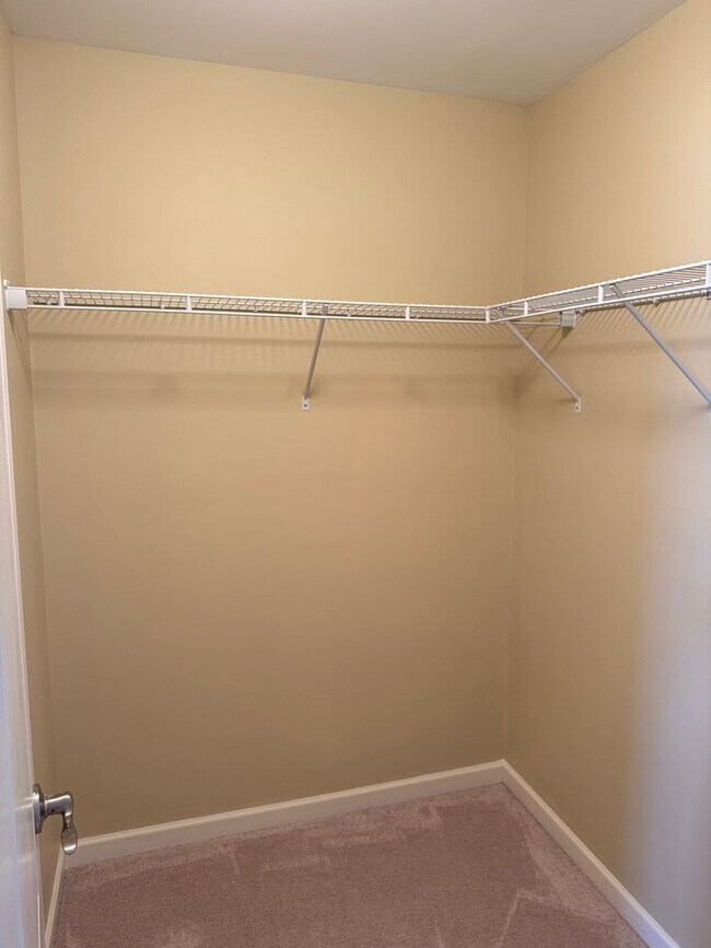 Photo - Well Maintain Townhome in Market Square!
