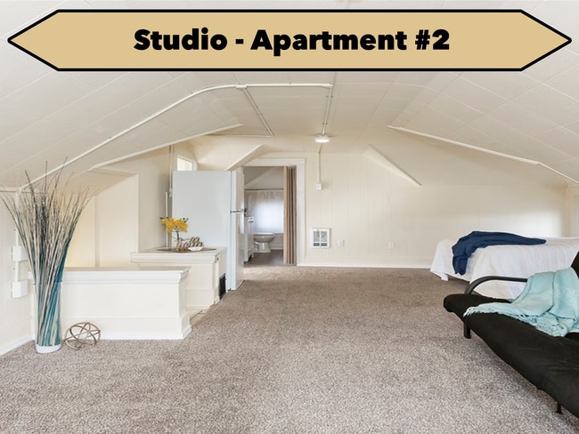 Building Photo - 903 Highland Ave Unit #2