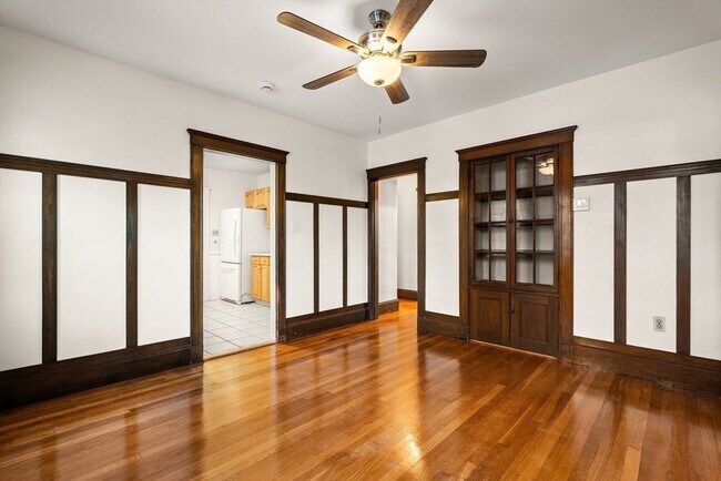 Photo - 133 Willow St Unit 2