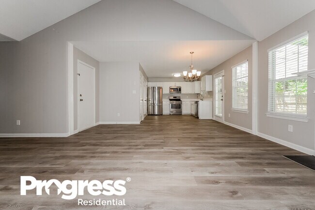 Photo - 2860 Highland Hill Pkwy
