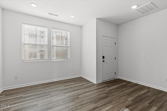 Photo - 1504 Crescent Townes Wy