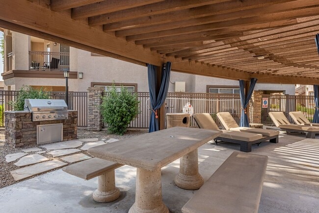 Azure Creek At Tatum Ranch Apartments For Rent In Cave Creek Az Forrent Com