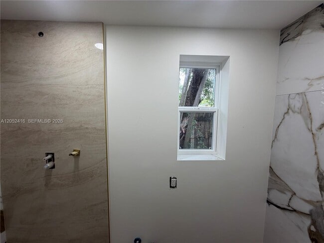 Photo - 13845 NW 6th Ave