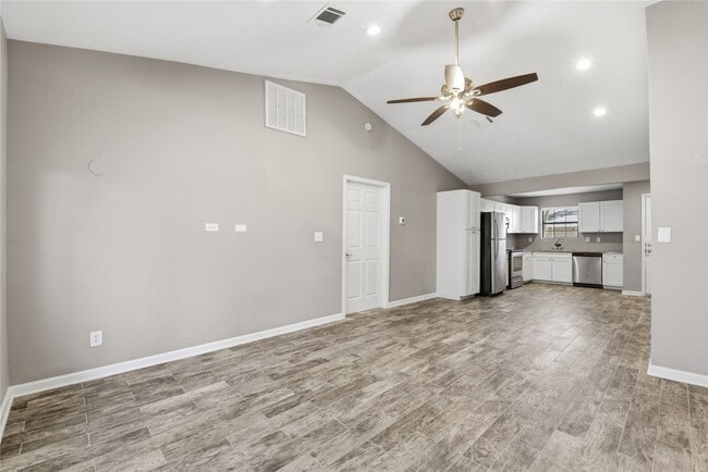 Photo - 3424 Balboa Cir