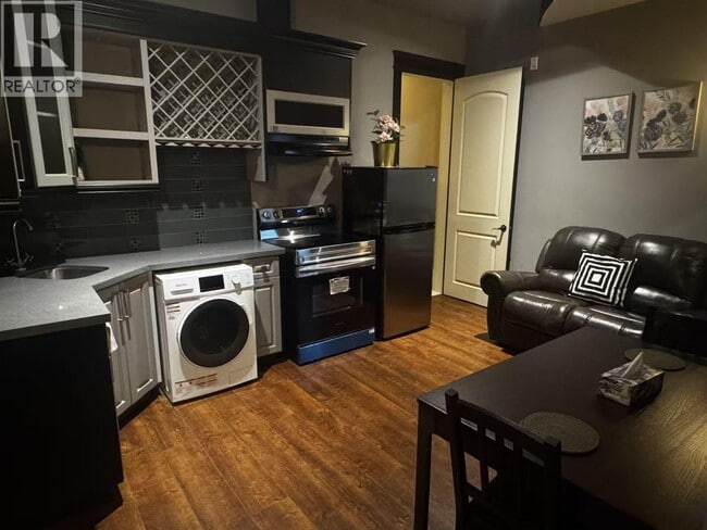 Photo - 9531 Gormond Rd