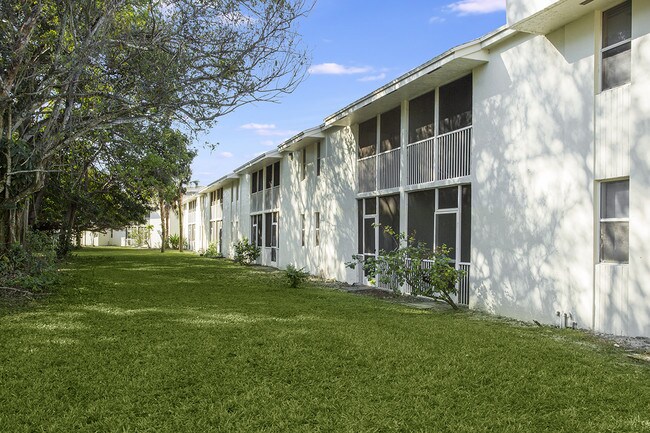 Blue Isle Apartment Homes For Rent In Coconut Creek Fl Forrent Photo Blue Isle Apartment Homes