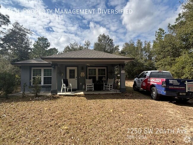 Building Photo - Fully Furnished 3/2 in Dunnellon Rental