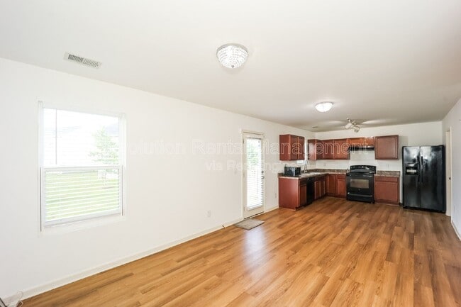 Photo - 2835 S Hills