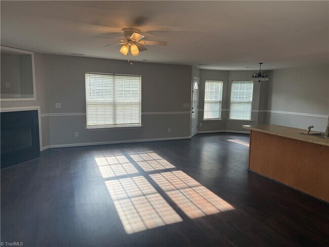 157 Dunbarton Ct