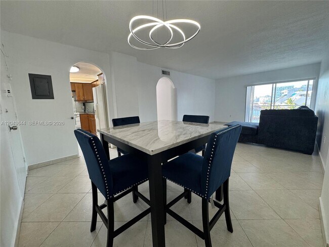Photo - 400 Kings Point Dr Unit 411